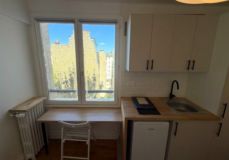 Photo 3 — Studio 650 € charges comprises 1 pièce, 13 m² · Paris 75017 · Quartier Guy Moquet à Paris